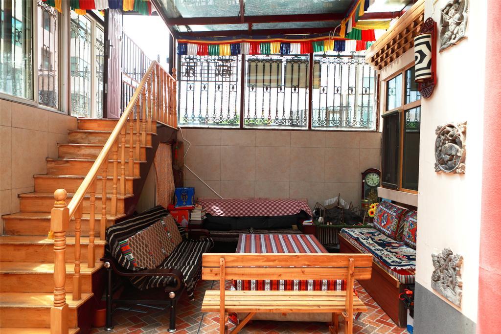 Xining Yushu Zangjia Hostel Dış mekan fotoğraf